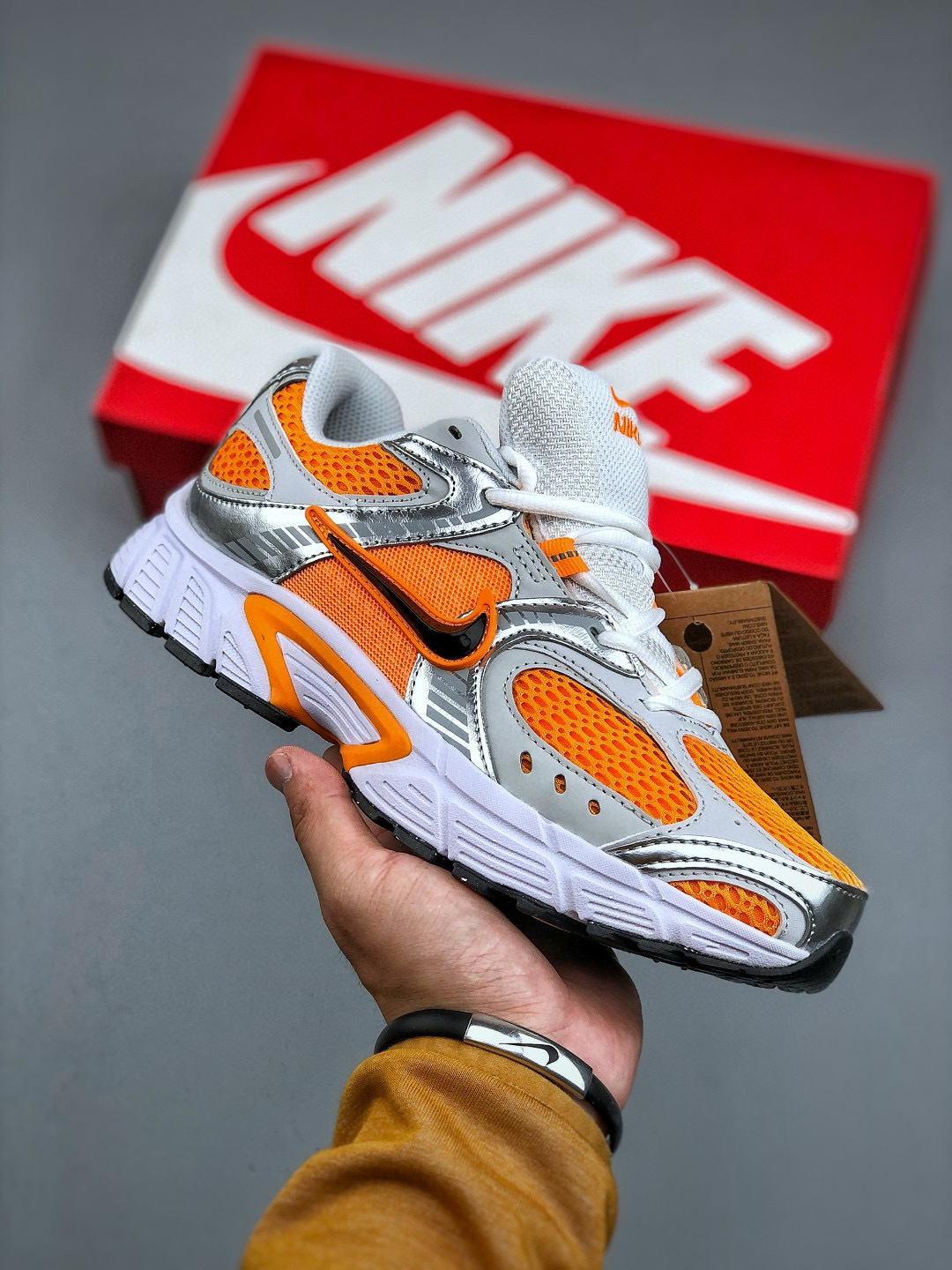 Nike V5 RNR Running Shoes - Comfort, Style, and Durability for Daily Wear 2 cmp i1746553958067 6141 0 0