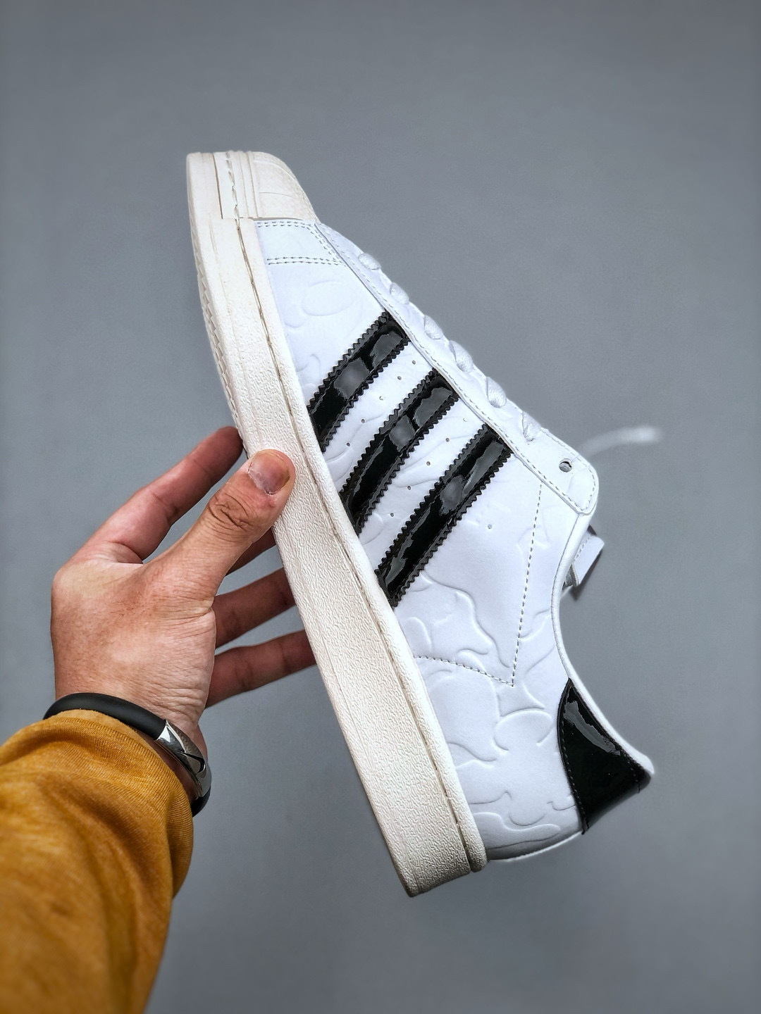 Bape x Adidas Superstar JR2701 Shell Toe Casual Shoes - Blue/White 6 cmp i1746638017995 2241 0 4