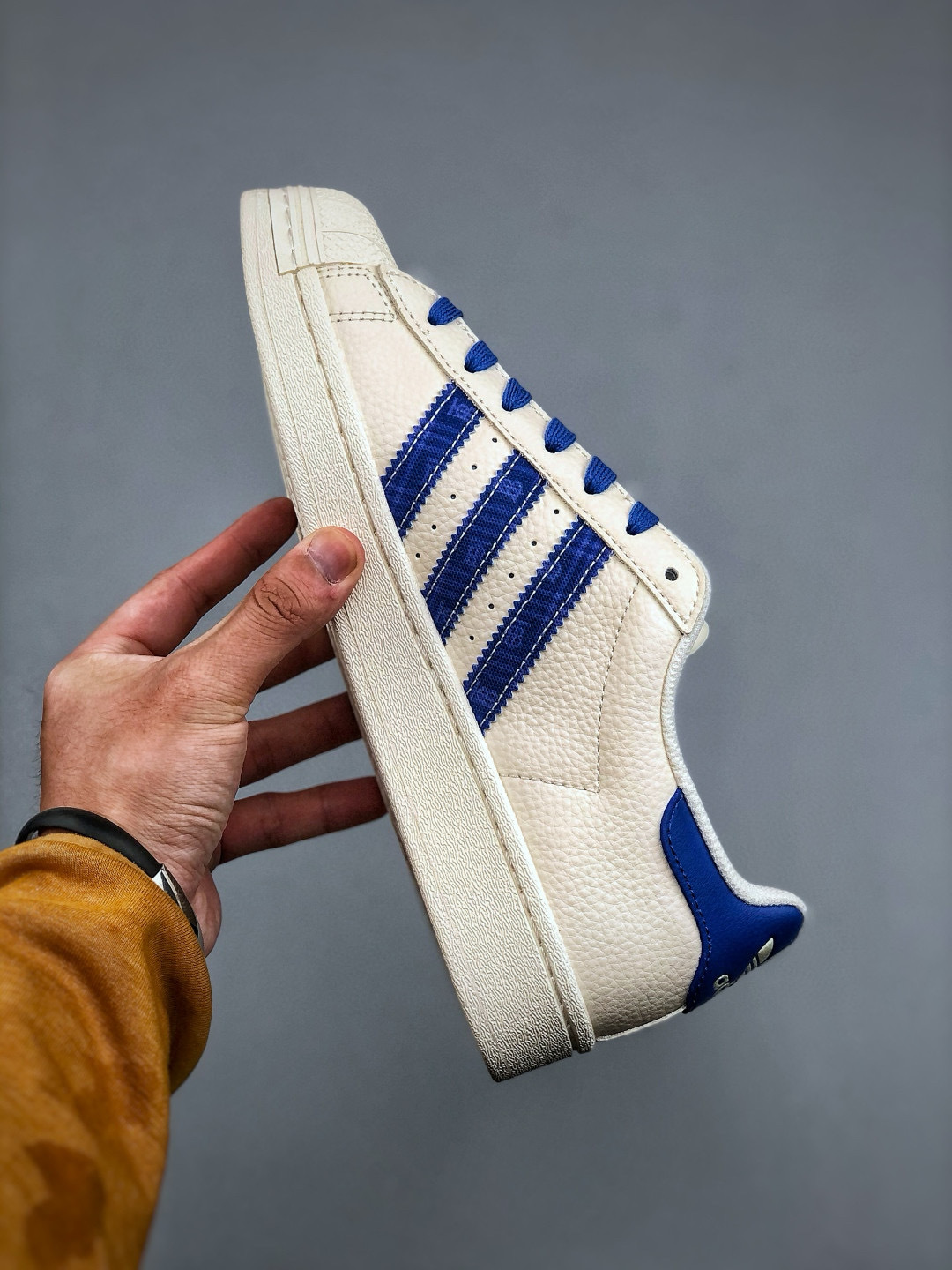 Adidas Originals Superstar Supreme White Brown Classic Shell Toe Shoes 6 cmp i1746638385530 1809 0 4