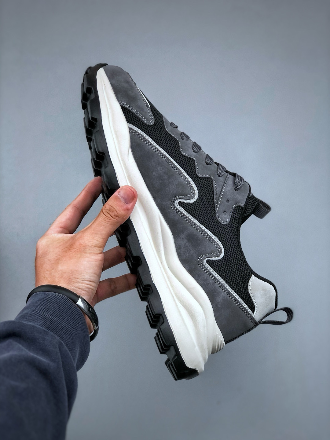 ECCO Men's Retro Running Shoes Comfortable Texture Sneakers 6 cmp i1746724755053 1578 0 4