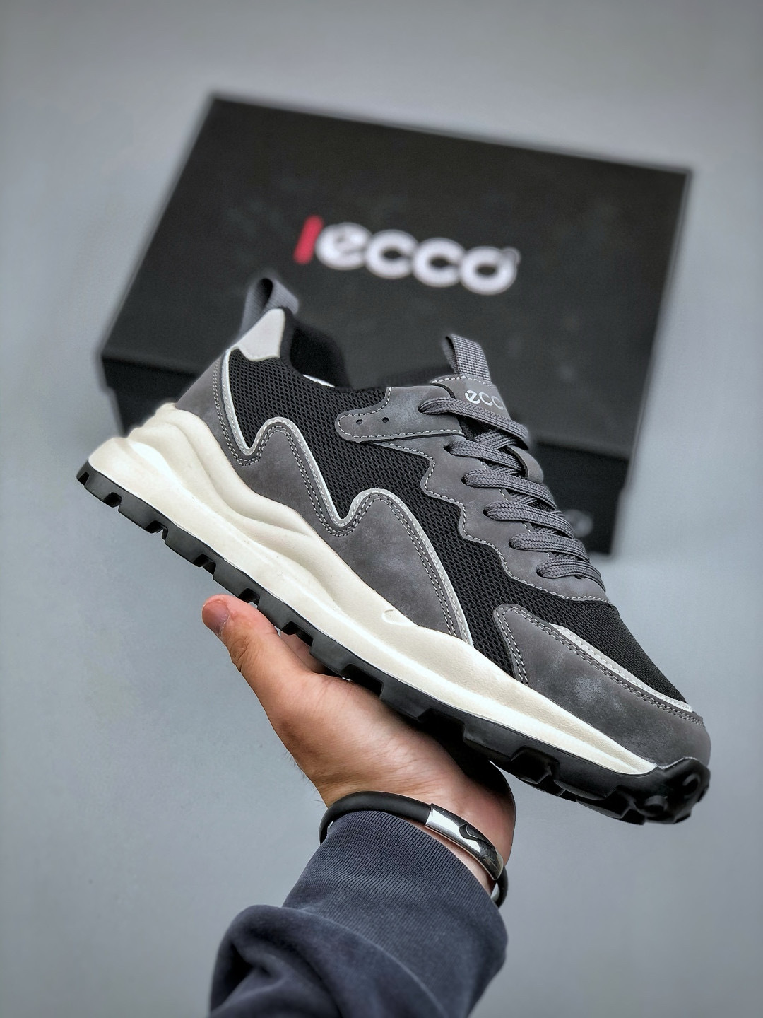 ECCO Men's Retro Running Shoes Comfortable Texture Sneakers 5 cmp i1746724755062 3268 0 3