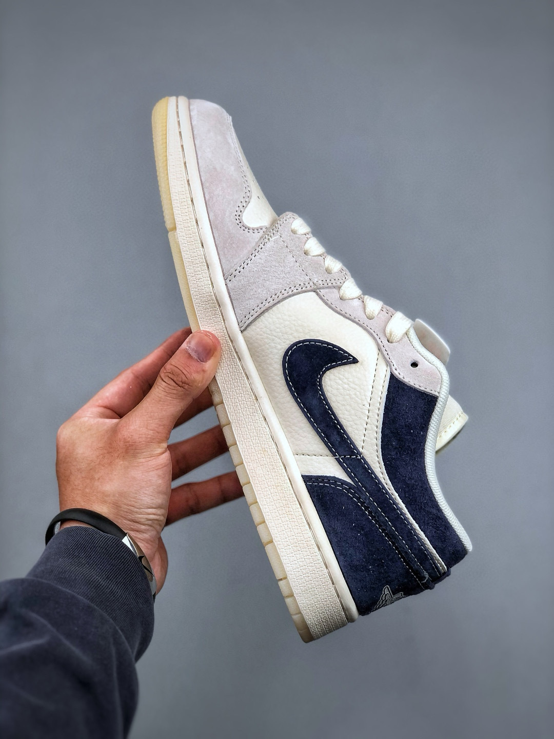 Air Jordan 1 Low The North Face Custom Sneakers - Premium Leather 6 cmp i1746725983787 1502 0 4