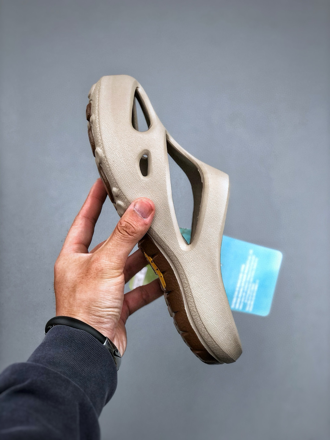 KEEN Shanti EVA Clogs: Lightweight, Quick-Drying, and Slip-Resistant Outdoor Shoes 3 cmp i1746817542726 8231 0 1