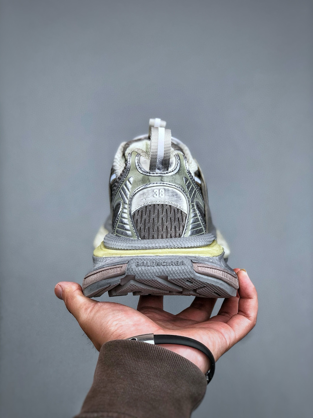 Balenciaga Phantom 3XL Sneaker - Metal Lacing, New Design, Track Trainer 4 cmp i1746898276800 9794 0 2