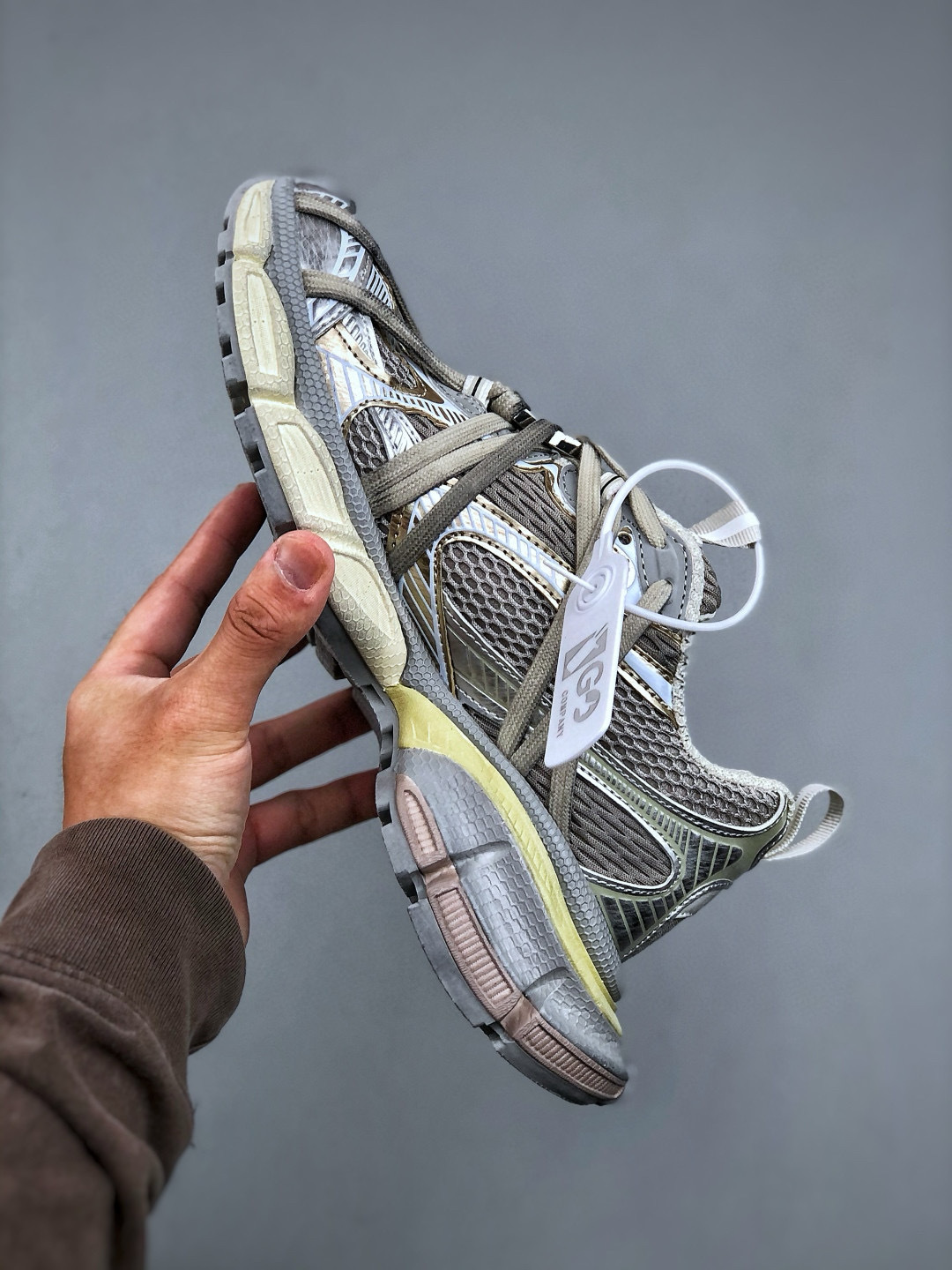 Balenciaga Phantom 3XL Sneaker - Metal Lacing, New Design, Track Trainer 3 cmp i1746898276805 2398 0 1