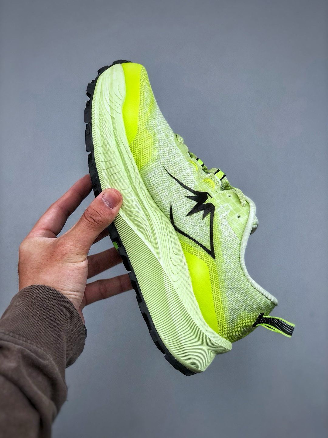 Asics Gel-Trabuco Max 3: Retro, Breathable, Cushioned, and Durable Running Shoes 6 cmp i1746898313239 5870 0 4