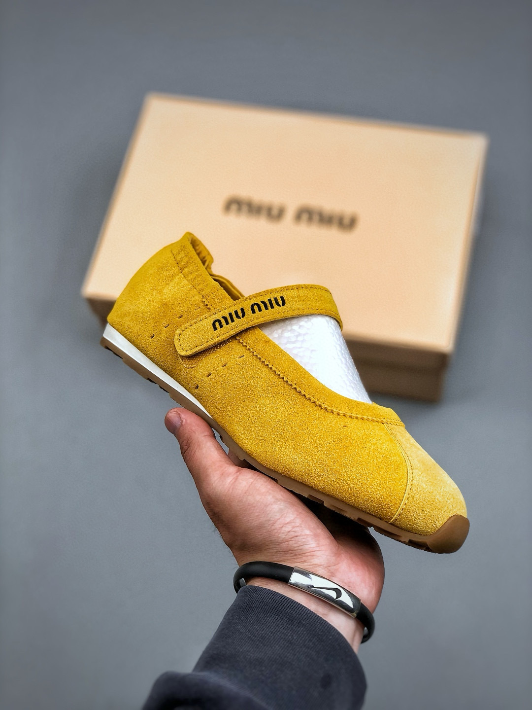 Miu Miu Women's Leather Ballet Flats Slip-On Shoes, Comfortable and Stylish 8 cmp i1747157014732 6681 0 6