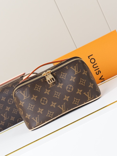 Louis Vuitton Toiletry Pouch Monogram Canvas Travel Bag 1 Louis Vuitton Toiletry Pouch Monogram Canvas Travel Bag