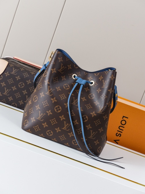 Louis Vuitton NéoNoé Monogram Canvas Bucket Bag with Blue Trim 1 Louis Vuitton NéoNoé Monogram Canvas Bucket Bag with Blue Trim
