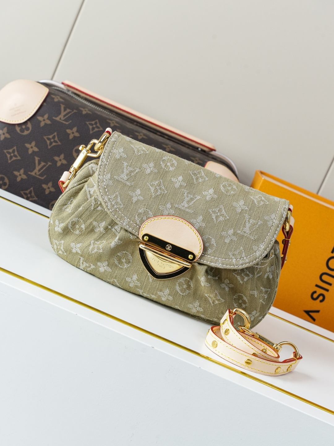 Handbag 10074