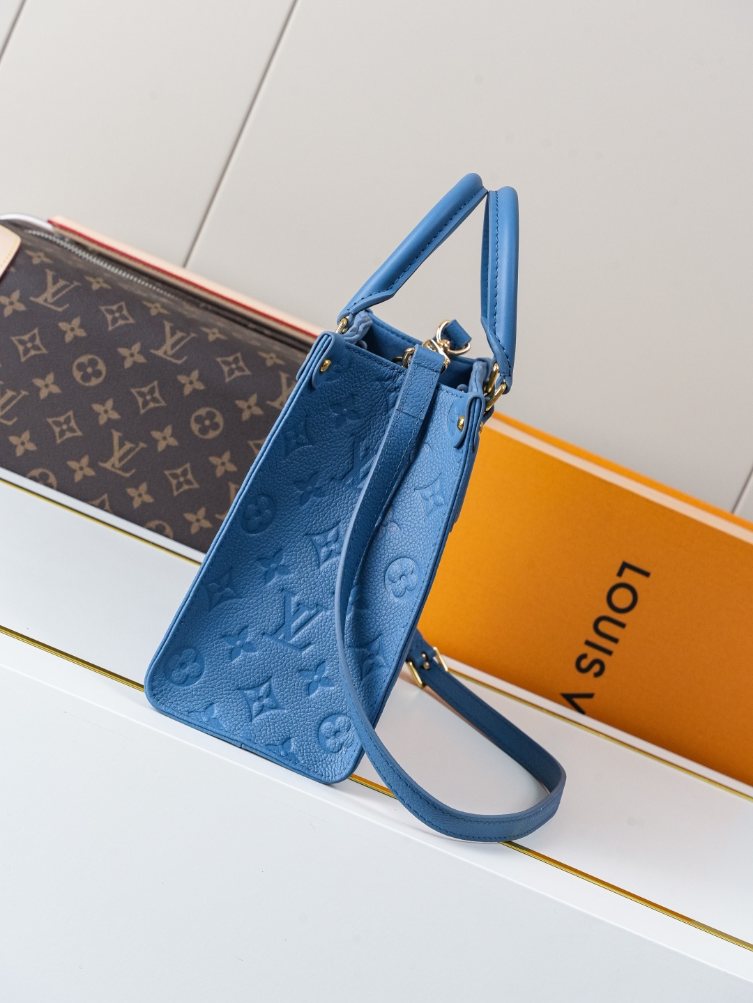Alternative view of Handbag 12169
