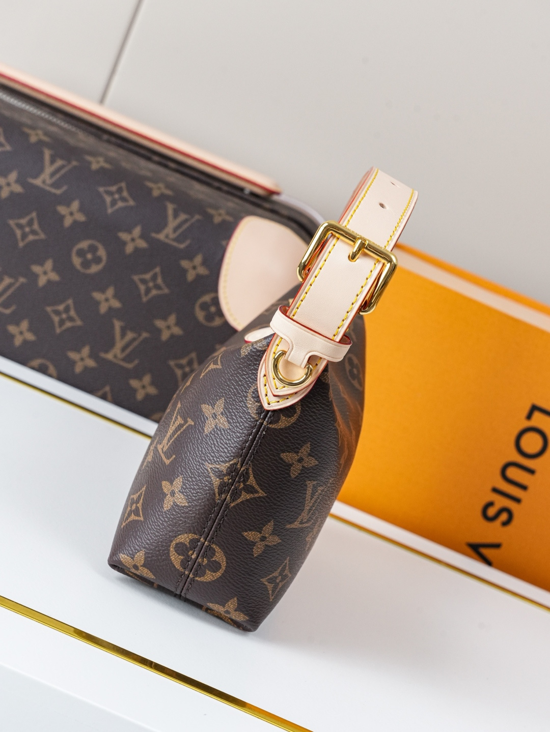 Alternative view of Handbag 12164