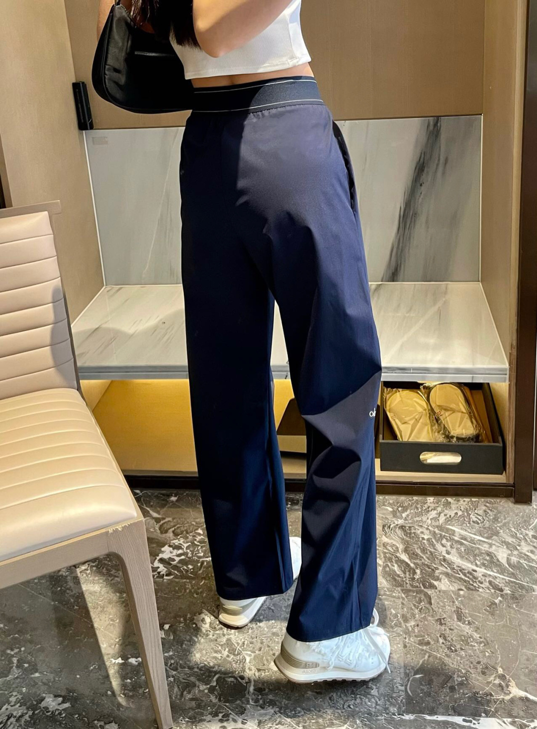罗杰·维维亚 Roger Vivier 高定典藏高级成衣风衣外套及大衣服装 #B0C1FAA0 3