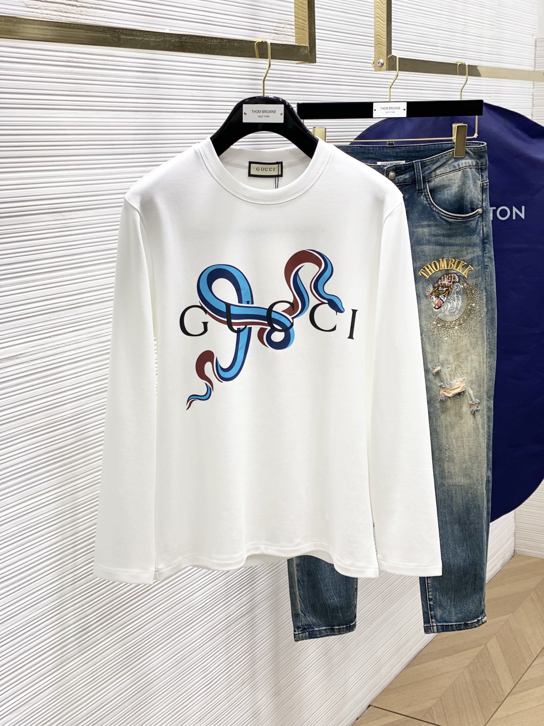 Gucci Spring 2025 Collection: Unique Designs, High-Quality Fabrics, and Stylish Prints