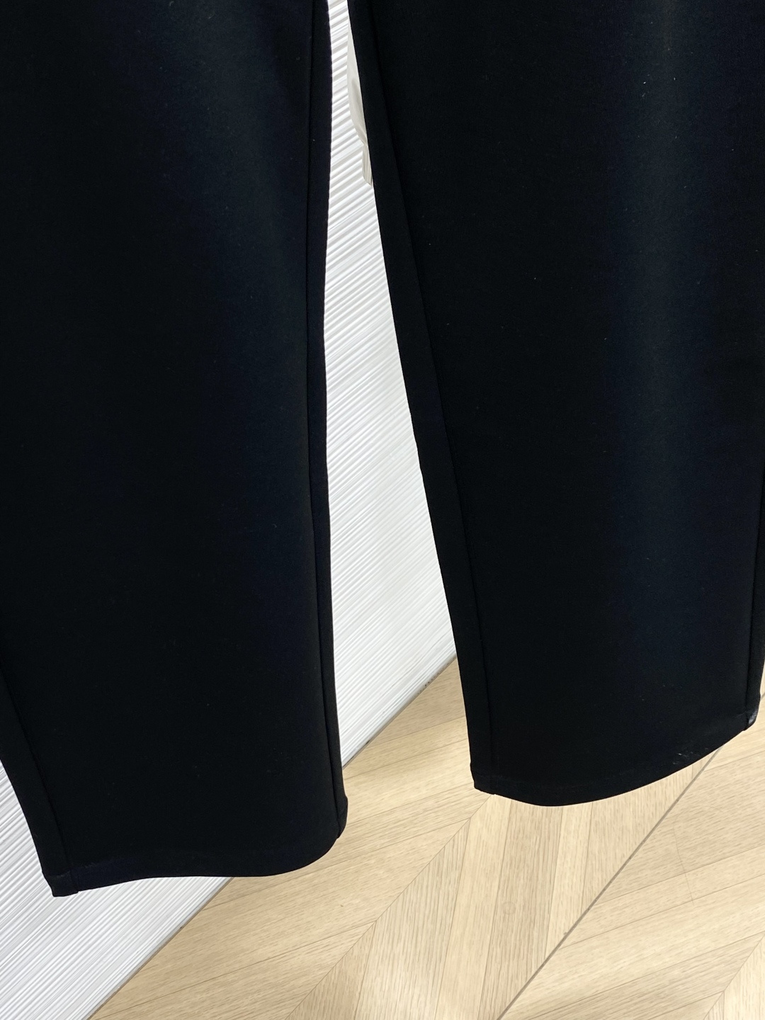 “Spring 2025 Gucci Synchronized Single Fashionable Leisure Pants with Original Fabric” - 图片 7