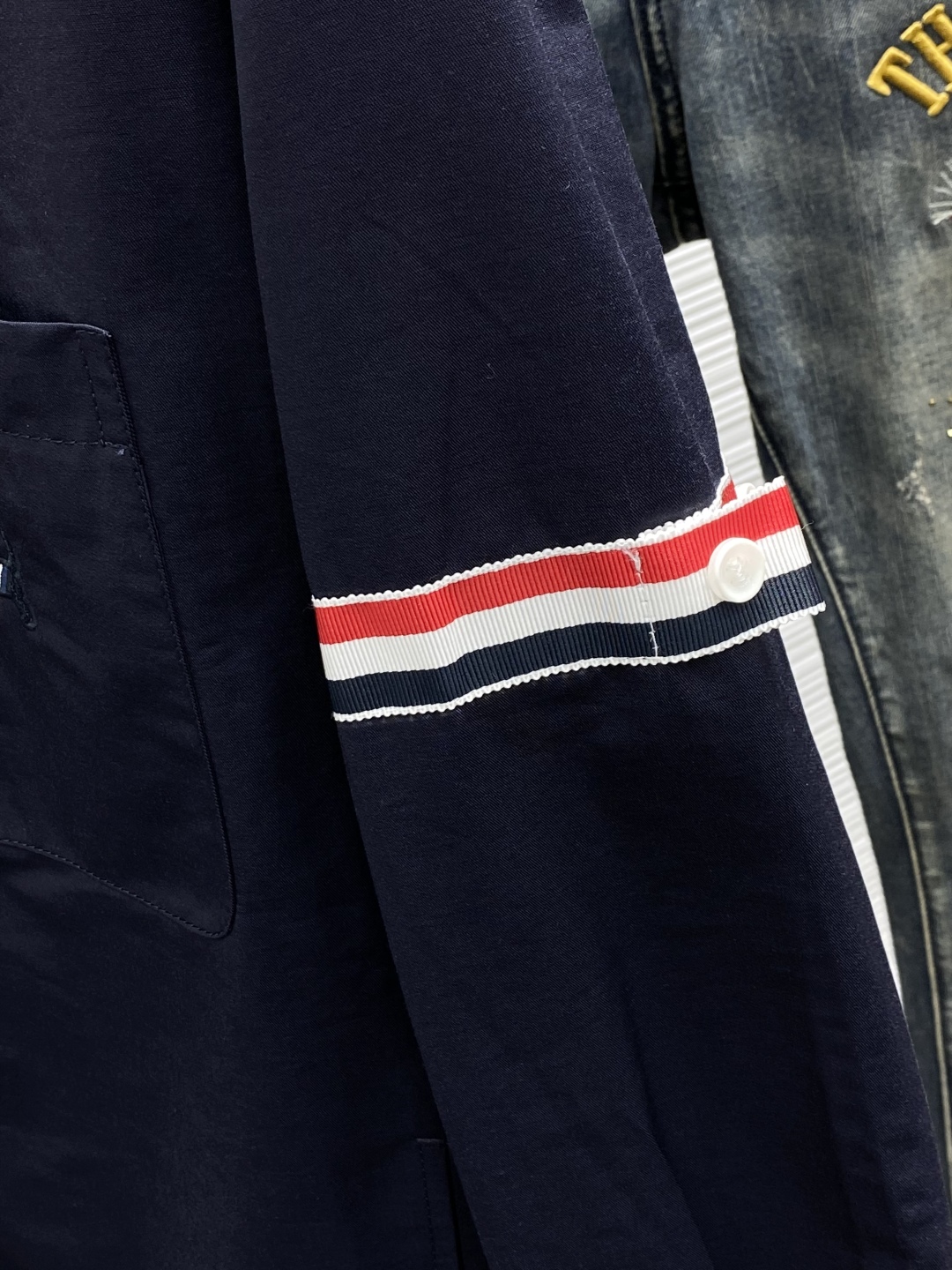 2025 Spring Update: Fashionable Leisure Jacket with Top-quality Fabric and Embellishments - 图片 5