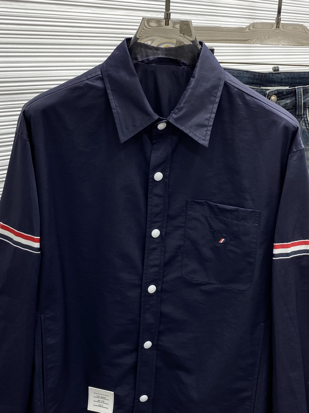 2025 Spring Update: Fashionable Leisure Jacket with Top-quality Fabric and Embellishments - 图片 2
