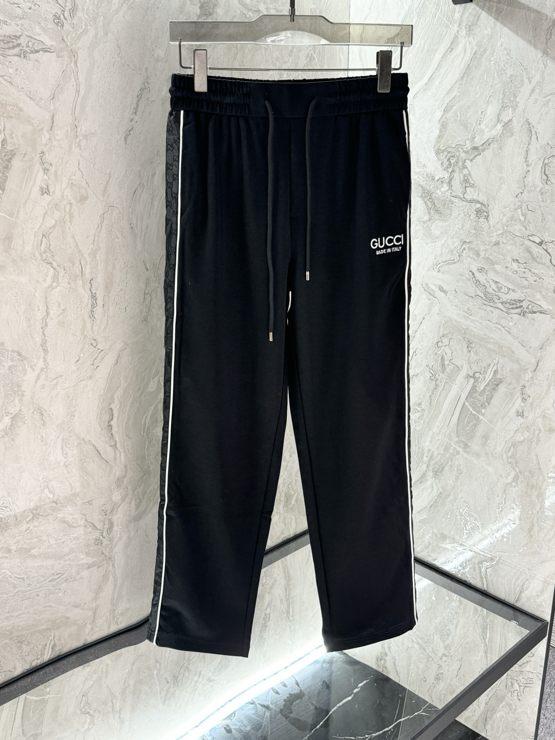 Gucci Ice-Cooked Leisure Pants: Wrinkle-Resistant, Ventilated, and Cozy in Custom Fabric - 图片 1