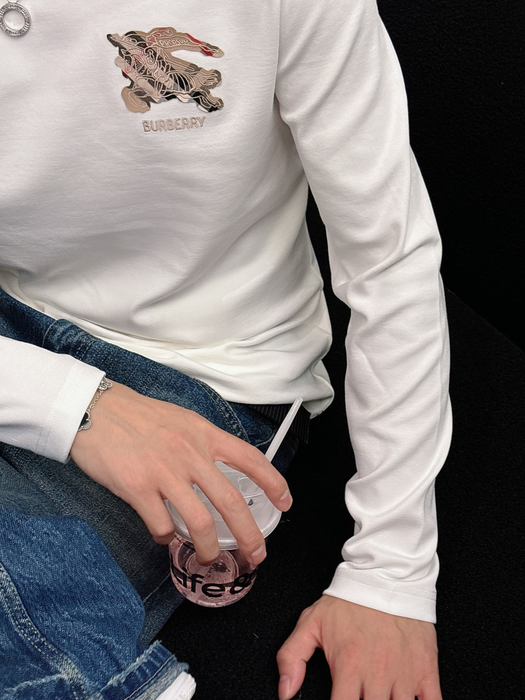 巴宝莉，2025秋冬最新款，高端刺绣/工艺图案装饰logo，专柜同步有售，原单狠货，爆款时尚休闲圆领长袖