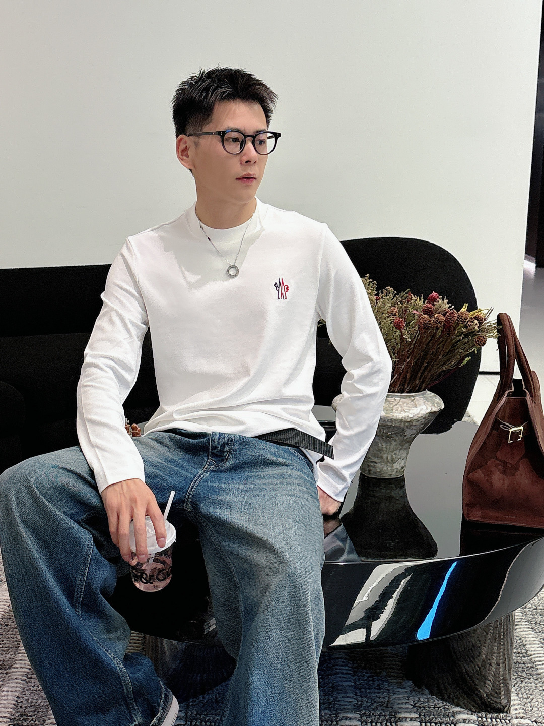 蒙口，2025秋冬最新款，高端刺绣/工艺图案装饰logo，专柜同步有售，原单狠货，爆款时尚休闲圆领长袖T