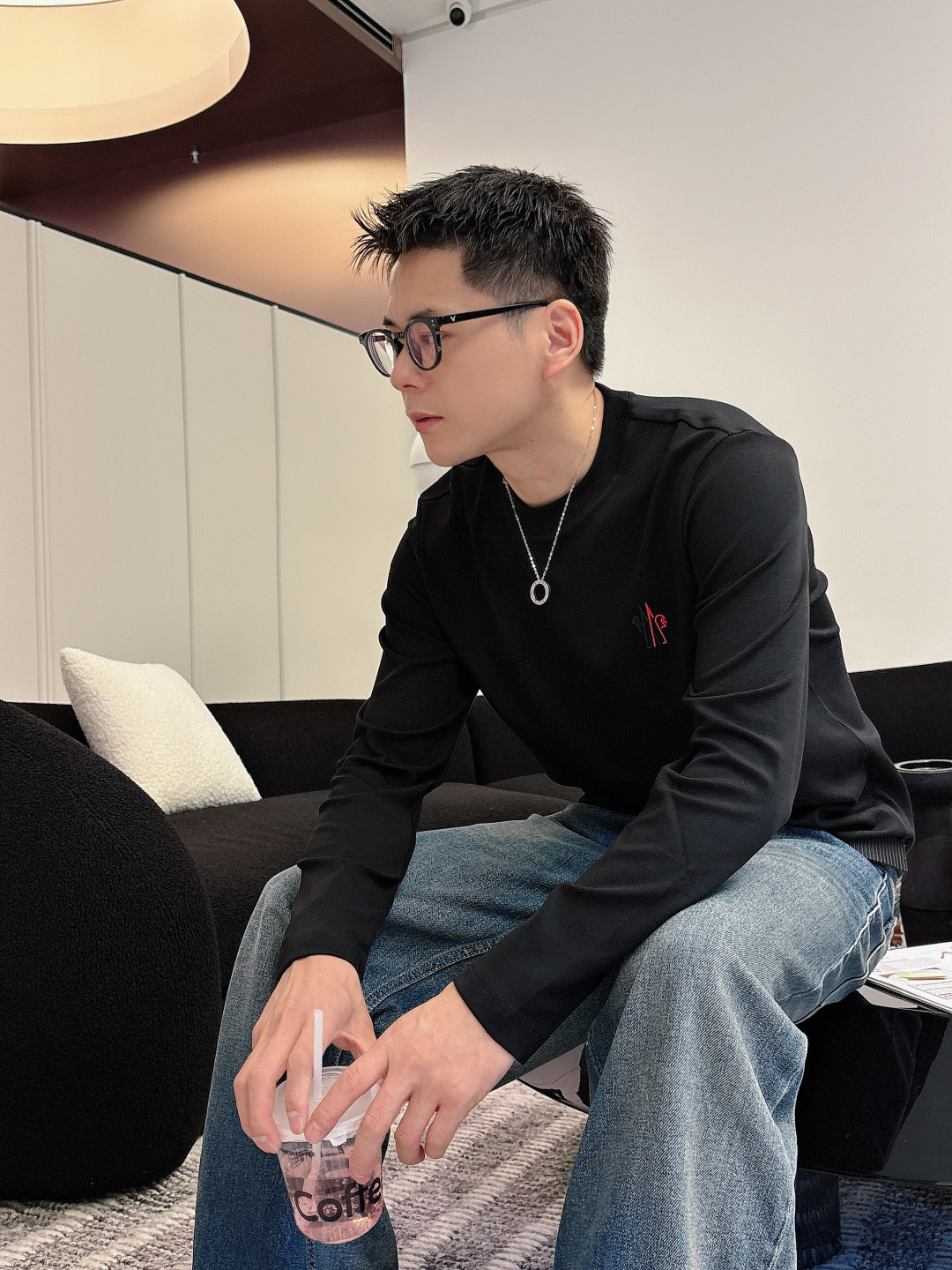 蒙口，2025秋冬最新款，高端刺绣/工艺图案装饰logo，专柜同步有售，原单狠货，爆款时尚休闲圆领长袖T