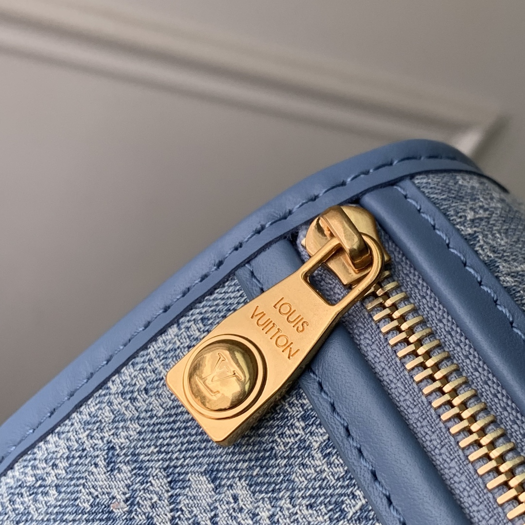 Louis Vuitton Bosphore Mini Bag Damier Denim 3D Blue Cotton Canvas N00210 6 cmp i1752310468393 4496 0 4