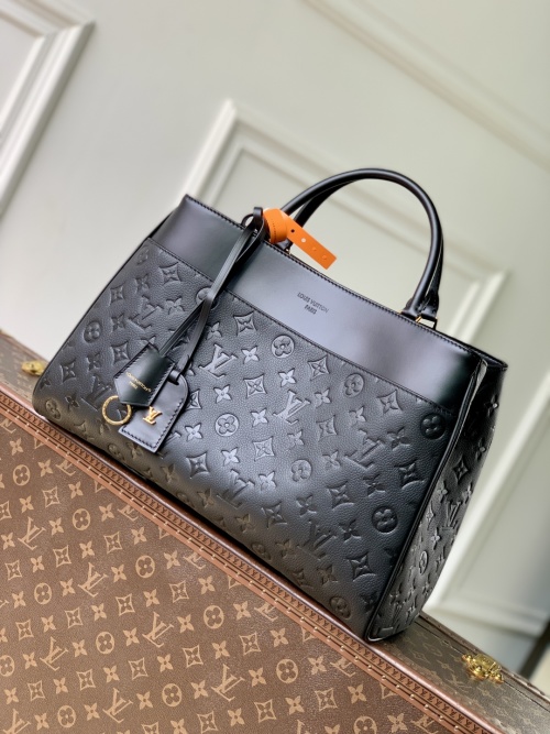 Louis Vuitton Avenue MM Black Leather Tote Bag, Modern Elegance for City Life 1 Louis Vuitton Avenue MM Black Leather Tote Bag, Modern Elegance for City Life