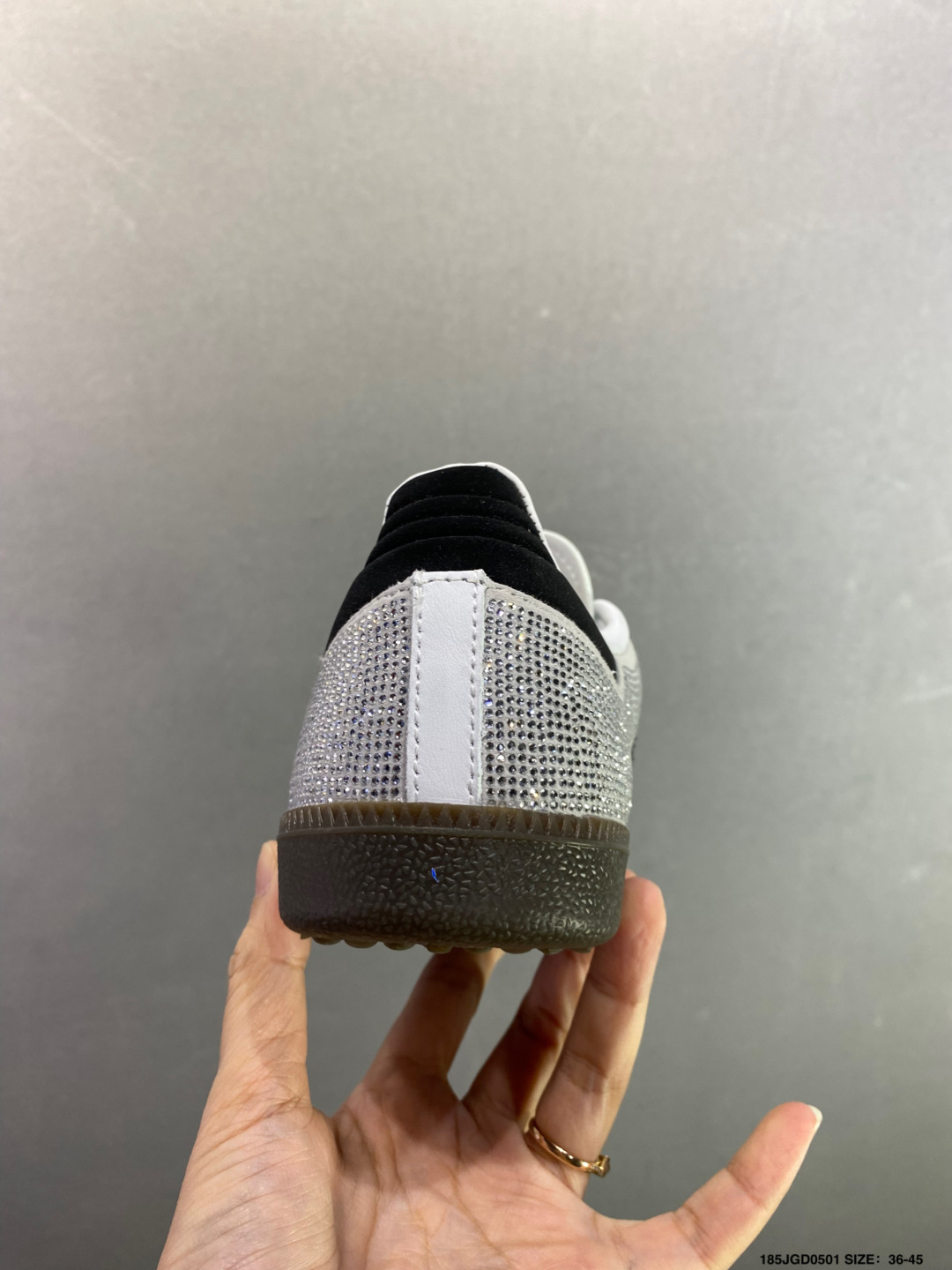 Adidas Originals Wb Pony Tonal Samba 阿迪达斯 桑巴舞系列绅士德训足球风百搭低帮休闲运动板鞋 KJ2510-Top High Quatity Cheap Sneakers Fashion Clothing Clothes Bags handbags Shoes of all Brand wholesale With The best Quality And Beautiful Price from China Factory Chinese suppliers wholesaler seller Adidas Originals Wb Pony Tonal Samba 阿迪达斯 桑巴舞系列绅士德训足球风百搭低帮休闲运动板鞋 KJ2510
