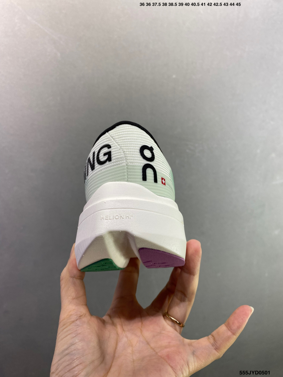 On 昂跑 Cloudboom 长距离竞速跑鞋新品跑步鞋 超轻透气泡沫缓冲无带运动鞋 3WE30720-Top High Quatity Cheap Sneakers Fashion Clothing Clothes Bags handbags Shoes of all Brand wholesale With The best Quality And Beautiful Price from China Factory Chinese suppliers wholesaler seller On 昂跑 Cloudboom 长距离竞速跑鞋新品跑步鞋 超轻透气泡沫缓冲无带运动鞋 3WE30720