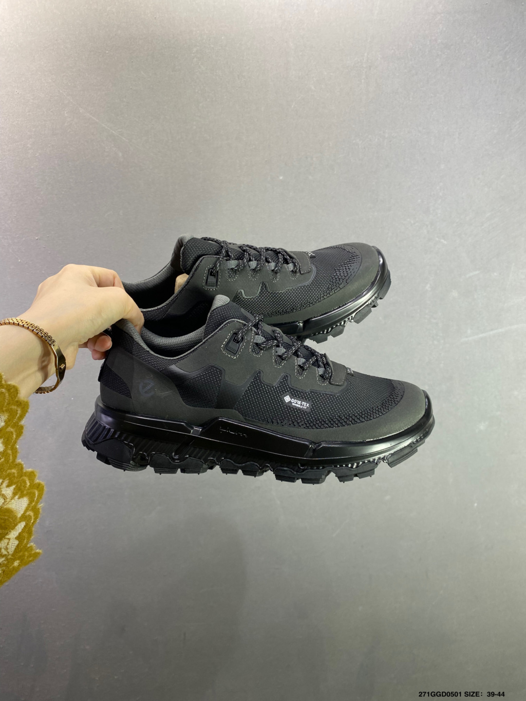 ECCO爱步运动鞋 真皮透气休闲防滑跑步鞋-Top High Quatity Cheap Sneakers Fashion Clothing Clothes Bags handbags Shoes of all Brand wholesale With The best Quality And Beautiful Price from China Factory Chinese suppliers wholesaler seller ECCO爱步运动鞋 真皮透气休闲防滑跑步鞋