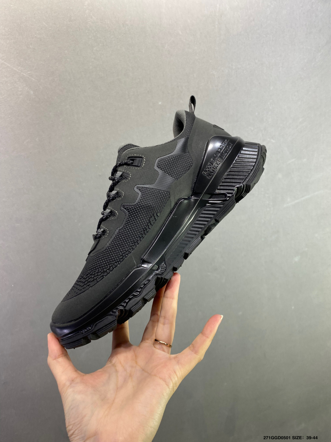 ECCO爱步运动鞋 真皮透气休闲防滑跑步鞋-Top High Quatity Cheap Sneakers Fashion Clothing Clothes Bags handbags Shoes of all Brand wholesale With The best Quality And Beautiful Price from China Factory Chinese suppliers wholesaler seller ECCO爱步运动鞋 真皮透气休闲防滑跑步鞋