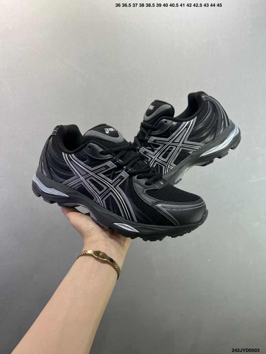 Asics GEL-SEKIRAN 亚瑟士 时尚舒适 低帮 休闲跑步鞋 1203A711-002-Top High Quatity Cheap Sneakers Fashion Clothing Clothes Bags handbags Shoes of all Brand wholesale With The best Quality And Beautiful Price from China Factory Chinese suppliers wholesaler seller Asics GEL-SEKIRAN 亚瑟士 时尚舒适 低帮 休闲跑步鞋 1203A711-002