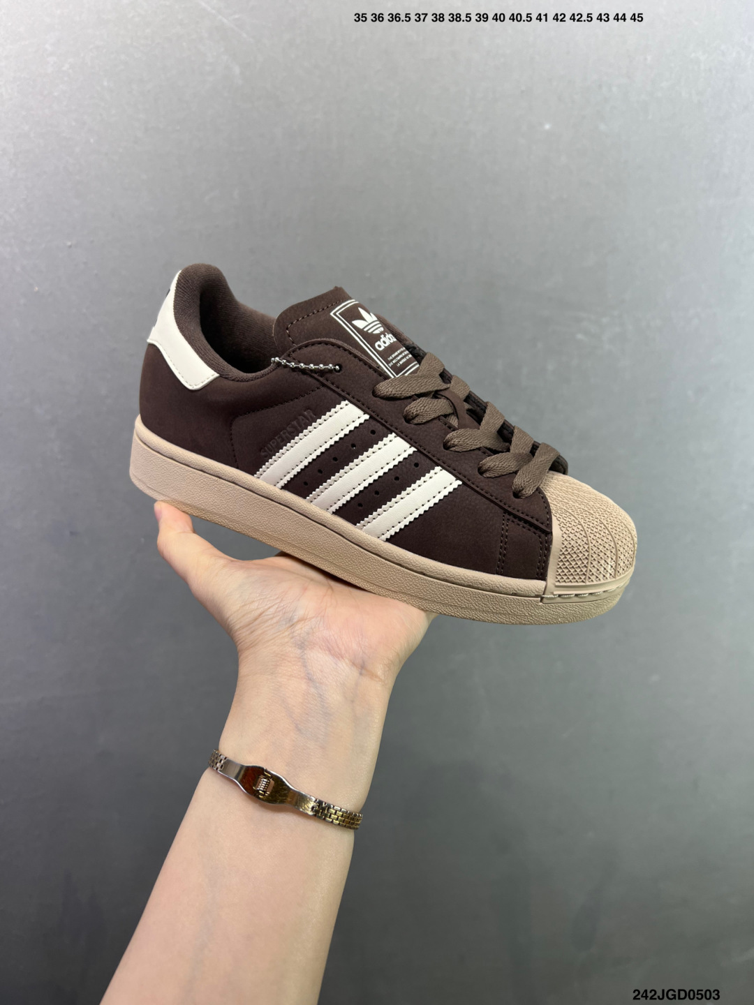 Adidas Originals SUPERSTAR II J 贝壳头系列 阿迪达斯 三叶草低帮经典百搭休闲运动板鞋 JH9977-Top High Quatity Cheap Sneakers Fashion Clothing Clothes Bags handbags Shoes of all Brand wholesale With The best Quality And Beautiful Price from China Factory Chinese suppliers wholesaler seller Adidas Originals SUPERSTAR II J 贝壳头系列 阿迪达斯 三叶草低帮经典百搭休闲运动板鞋 JH9977