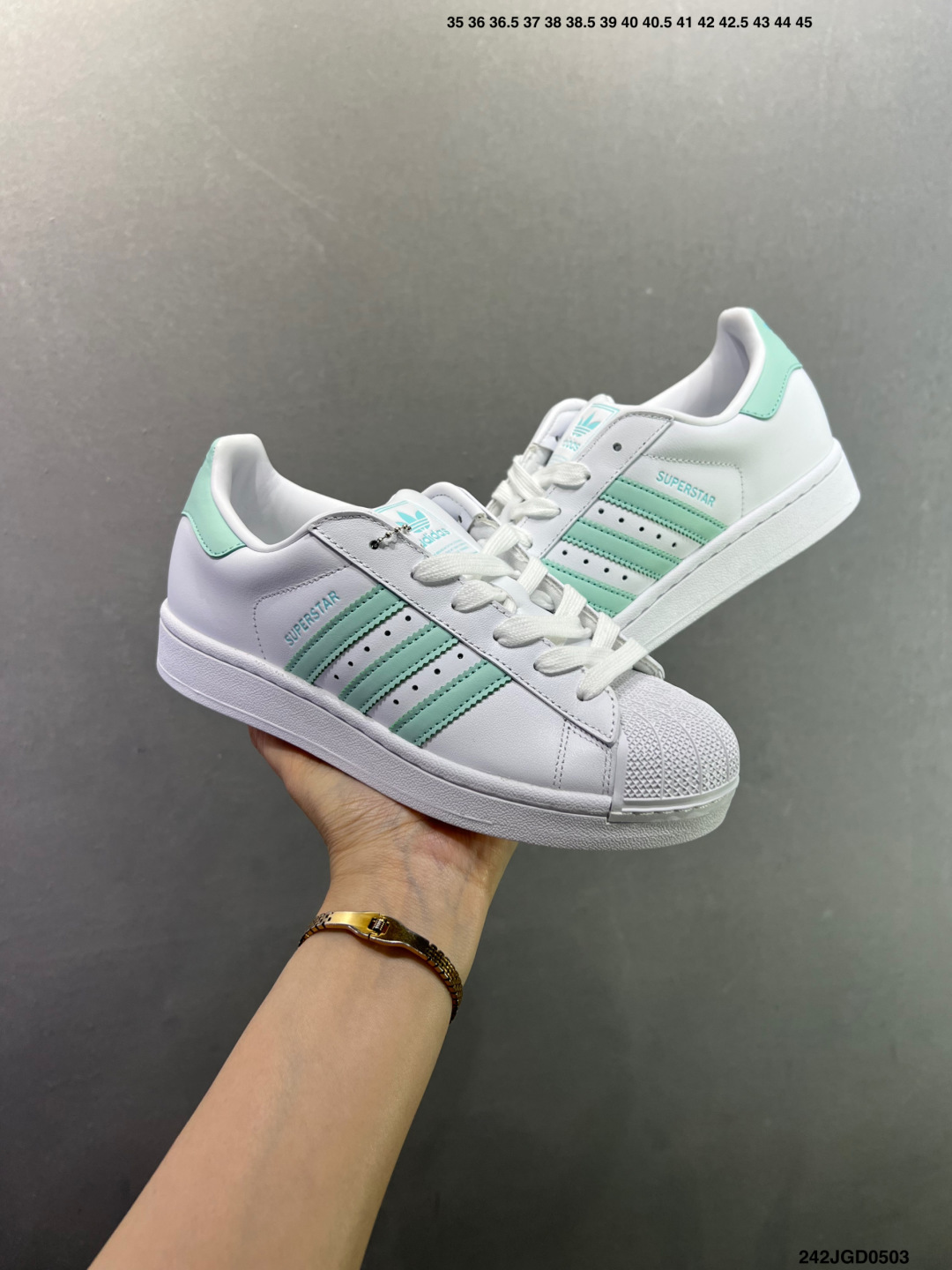 Adidas Originals SUPERSTAR II J 贝壳头系列 阿迪达斯 三叶草低帮经典百搭休闲运动板鞋 JH9977-Top High Quatity Cheap Sneakers Fashion Clothing Clothes Bags handbags Shoes of all Brand wholesale With The best Quality And Beautiful Price from China Factory Chinese suppliers wholesaler seller Adidas Originals SUPERSTAR II J 贝壳头系列 阿迪达斯 三叶草低帮经典百搭休闲运动板鞋 JH9977