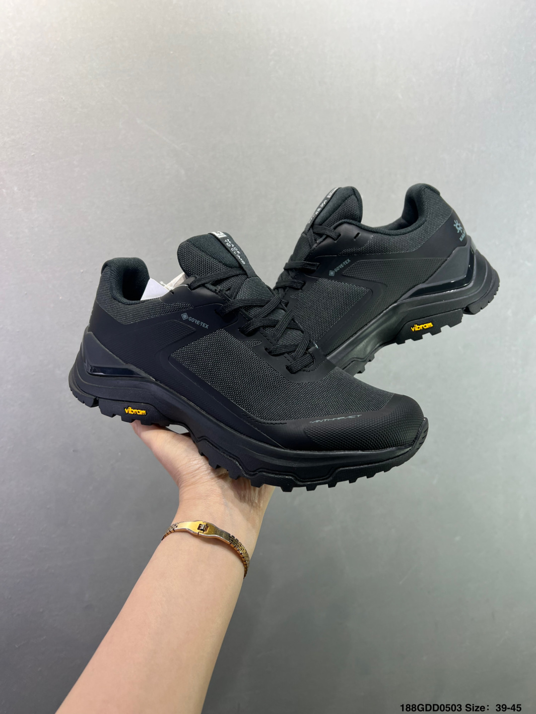 凯乐石KAILAS 户外舒适 防滑透气轻便 低帮 登山徒步鞋 KS251-Top High Quatity Cheap Sneakers Fashion Clothing Clothes Bags handbags Shoes of all Brand wholesale With The best Quality And Beautiful Price from China Factory Chinese suppliers wholesaler seller 凯乐石KAILAS 户外舒适 防滑透气轻便 低帮 登山徒步鞋 KS251