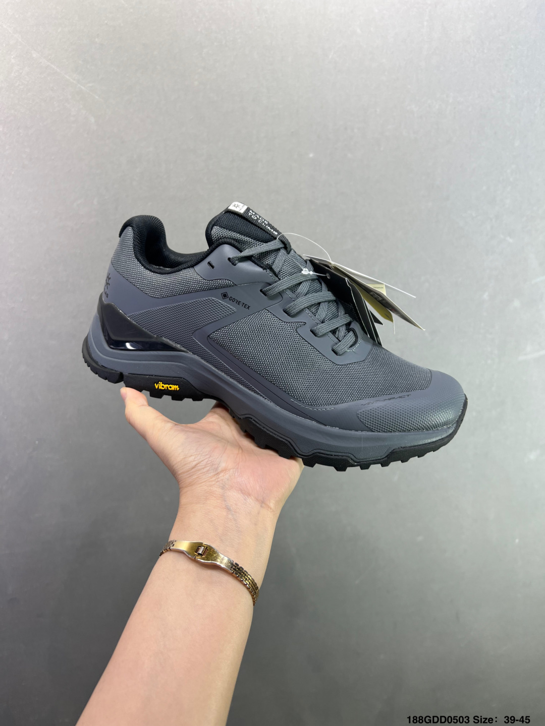 凯乐石KAILAS 户外舒适 防滑透气轻便 低帮 登山徒步鞋 KS251-Top High Quatity Cheap Sneakers Fashion Clothing Clothes Bags handbags Shoes of all Brand wholesale With The best Quality And Beautiful Price from China Factory Chinese suppliers wholesaler seller 凯乐石KAILAS 户外舒适 防滑透气轻便 低帮 登山徒步鞋 KS251