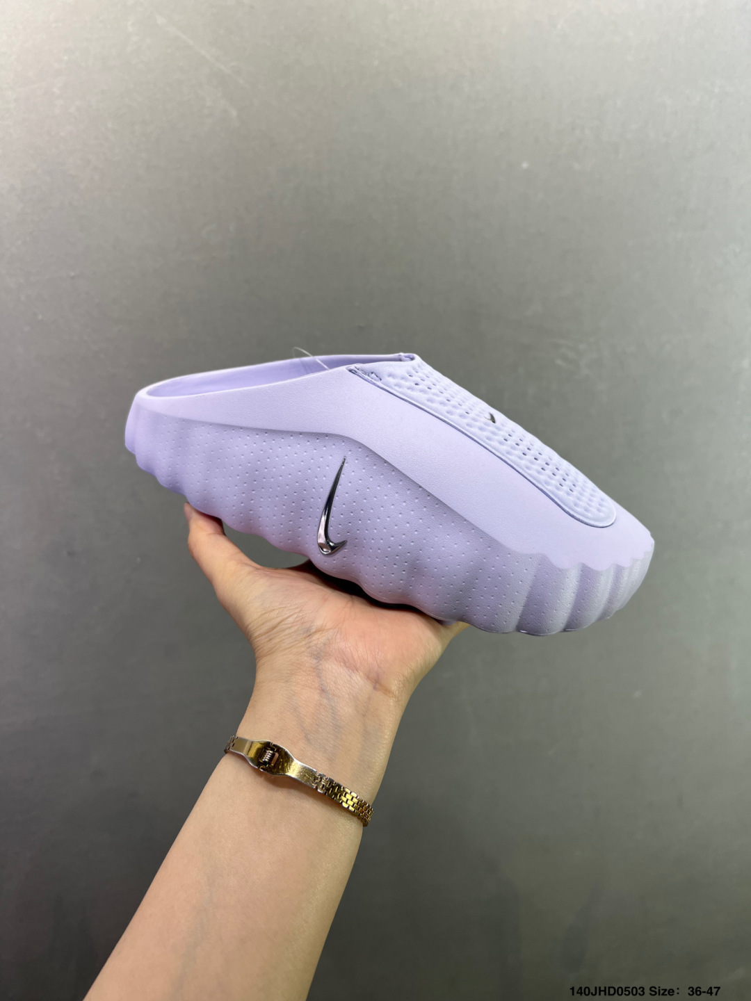 Nike Mind 001 Recovery Slide 耐克 舒适柔软包头拖鞋 HQ4307-001-Top High Quatity Cheap Sneakers Fashion Clothing Clothes Bags handbags Shoes of all Brand wholesale With The best Quality And Beautiful Price from China Factory Chinese suppliers wholesaler seller Nike Mind 001 Recovery Slide 耐克 舒适柔软包头拖鞋 HQ4307-001
