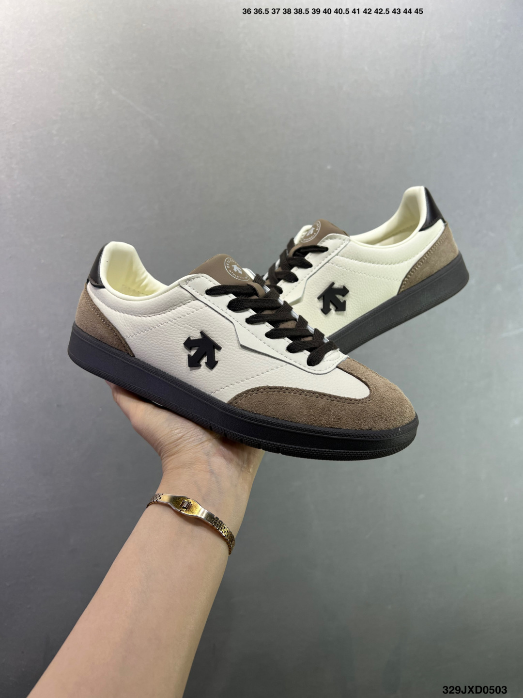 迪桑特DESCENTE EDGE COURT RETRO 复古轻质 耐磨低帮 生活休闲鞋 SP363LSN82-Top High Quatity Cheap Sneakers Fashion Clothing Clothes Bags handbags Shoes of all Brand wholesale With The best Quality And Beautiful Price from China Factory Chinese suppliers wholesaler seller 迪桑特DESCENTE EDGE COURT RETRO 复古轻质 耐磨低帮 生活休闲鞋 SP363LSN82