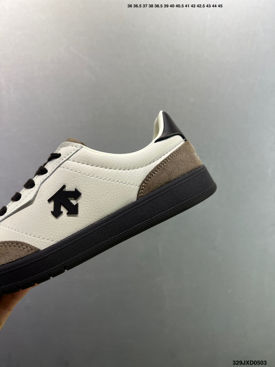 迪桑特DESCENTE EDGE COURT RETRO 复古轻质 耐磨低帮 生活休闲鞋 SP363LSN82-Top High Quatity Cheap Sneakers Fashion Clothing Clothes Bags handbags Shoes of all Brand wholesale With The best Quality And Beautiful Price from China Factory Chinese suppliers wholesaler seller 迪桑特DESCENTE EDGE COURT RETRO 复古轻质 耐磨低帮 生活休闲鞋 SP363LSN82