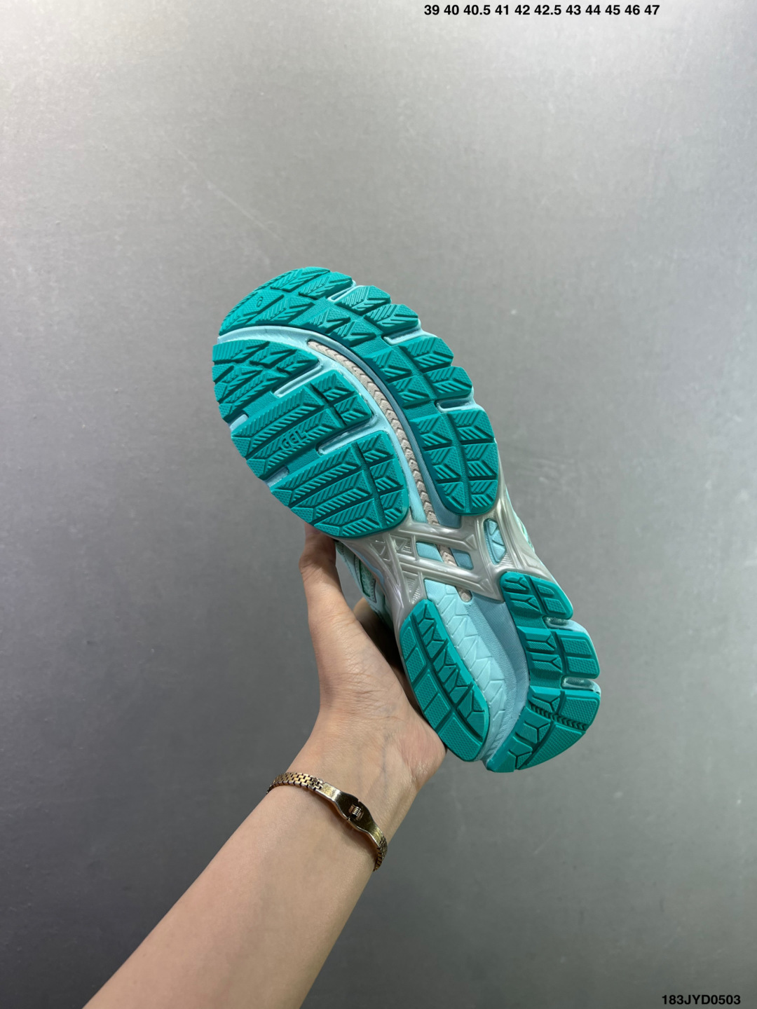 Asics Gel-Kayano 20 亚瑟士 舒适百搭耐磨支撑透气 低帮跑步鞋 1203A388-500-Top High Quatity Cheap Sneakers Fashion Clothing Clothes Bags handbags Shoes of all Brand wholesale With The best Quality And Beautiful Price from China Factory Chinese suppliers wholesaler seller Asics Gel-Kayano 20 亚瑟士 舒适百搭耐磨支撑透气 低帮跑步鞋 1203A388-500