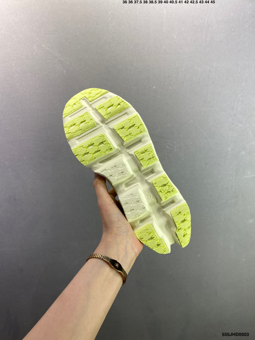 昂跑 On Cloudmonster 3 昂跑 户外街头机能风新兴品牌轻便低帮跑步鞋-Top High Quatity Cheap Sneakers Fashion Clothing Clothes Bags handbags Shoes of all Brand wholesale With The best Quality And Beautiful Price from China Factory Chinese suppliers wholesaler seller 昂跑 On Cloudmonster 3 昂跑 户外街头机能风新兴品牌轻便低帮跑步鞋