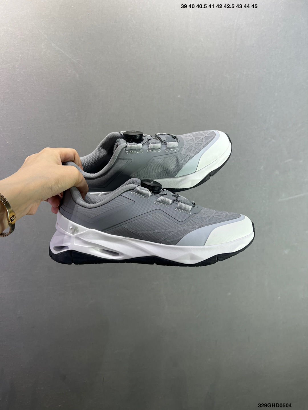 迪桑特DESCENTE EDGE COURT RETRO 复古轻质 耐磨低帮 生活休闲鞋 SP373LSN82-Top High Quatity Cheap Sneakers Fashion Clothing Clothes Bags handbags Shoes of all Brand wholesale With The best Quality And Beautiful Price from China Factory Chinese suppliers wholesaler seller 迪桑特DESCENTE EDGE COURT RETRO 复古轻质 耐磨低帮 生活休闲鞋 SP373LSN82