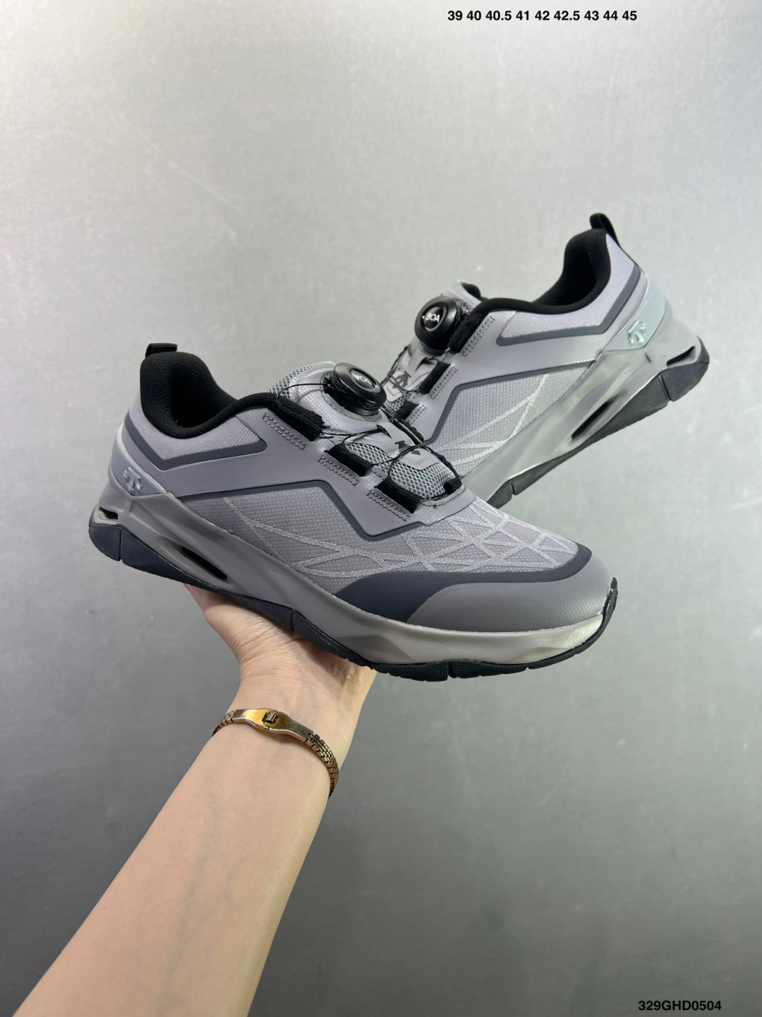 迪桑特DESCENTE EDGE COURT RETRO 复古轻质 耐磨低帮 生活休闲鞋 SP373LSN82-Top High Quatity Cheap Sneakers Fashion Clothing Clothes Bags handbags Shoes of all Brand wholesale With The best Quality And Beautiful Price from China Factory Chinese suppliers wholesaler seller 迪桑特DESCENTE EDGE COURT RETRO 复古轻质 耐磨低帮 生活休闲鞋 SP373LSN82