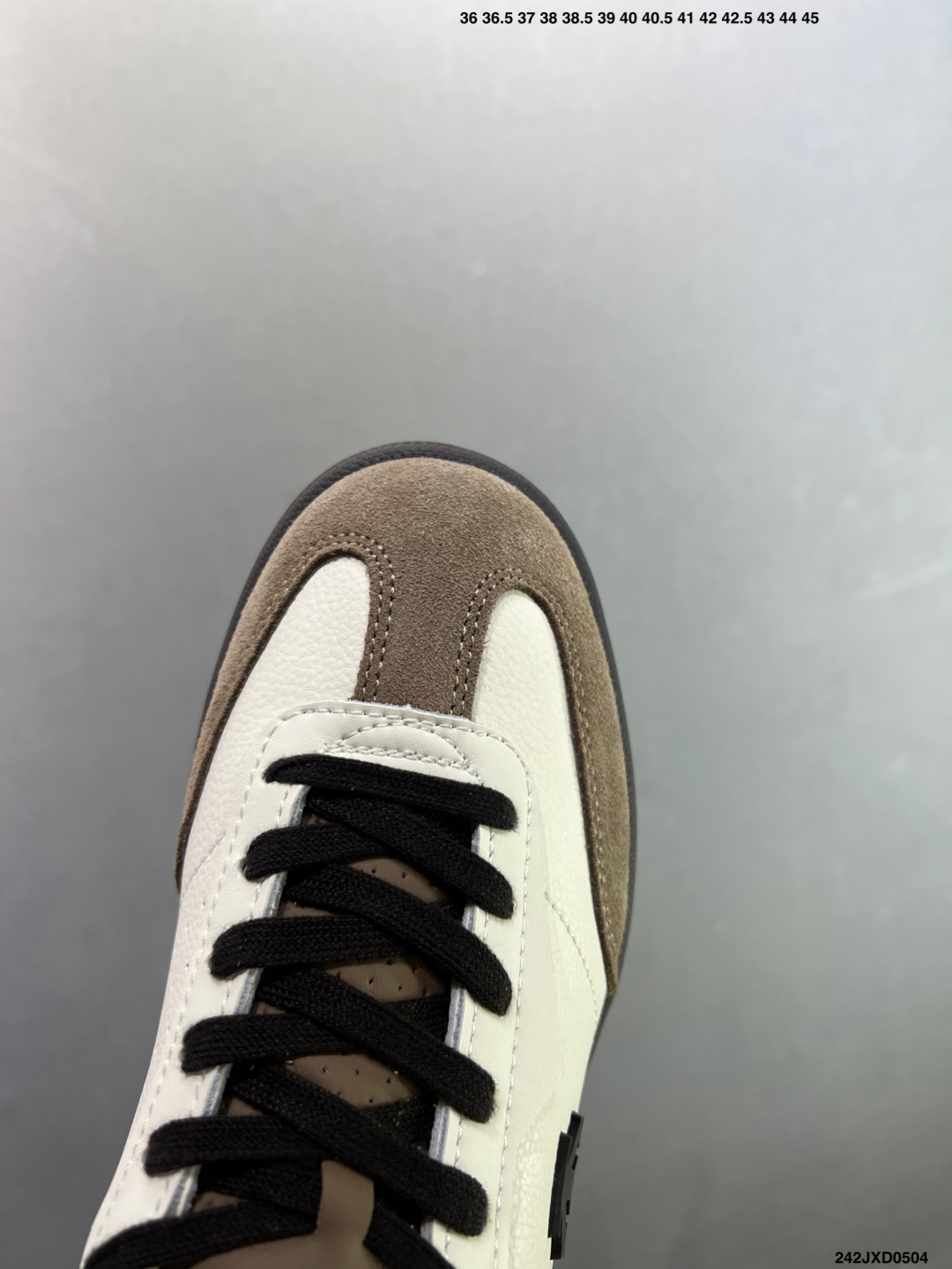 迪桑特DESCENTE EDGE COURT RETRO 复古轻质 耐磨低帮 生活休闲鞋 SP363LSN82-Top High Quatity Cheap Sneakers Fashion Clothing Clothes Bags handbags Shoes of all Brand wholesale With The best Quality And Beautiful Price from China Factory Chinese suppliers wholesaler seller 迪桑特DESCENTE EDGE COURT RETRO 复古轻质 耐磨低帮 生活休闲鞋 SP363LSN82