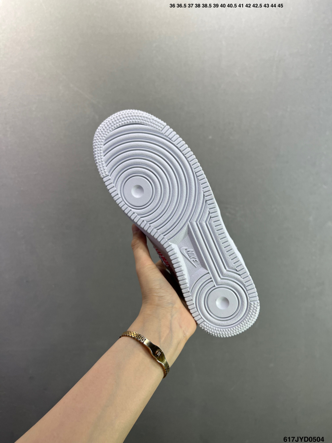 耐克Nike Air Force 1’07空军一号低帮百搭休闲运动板鞋 IV2857-100