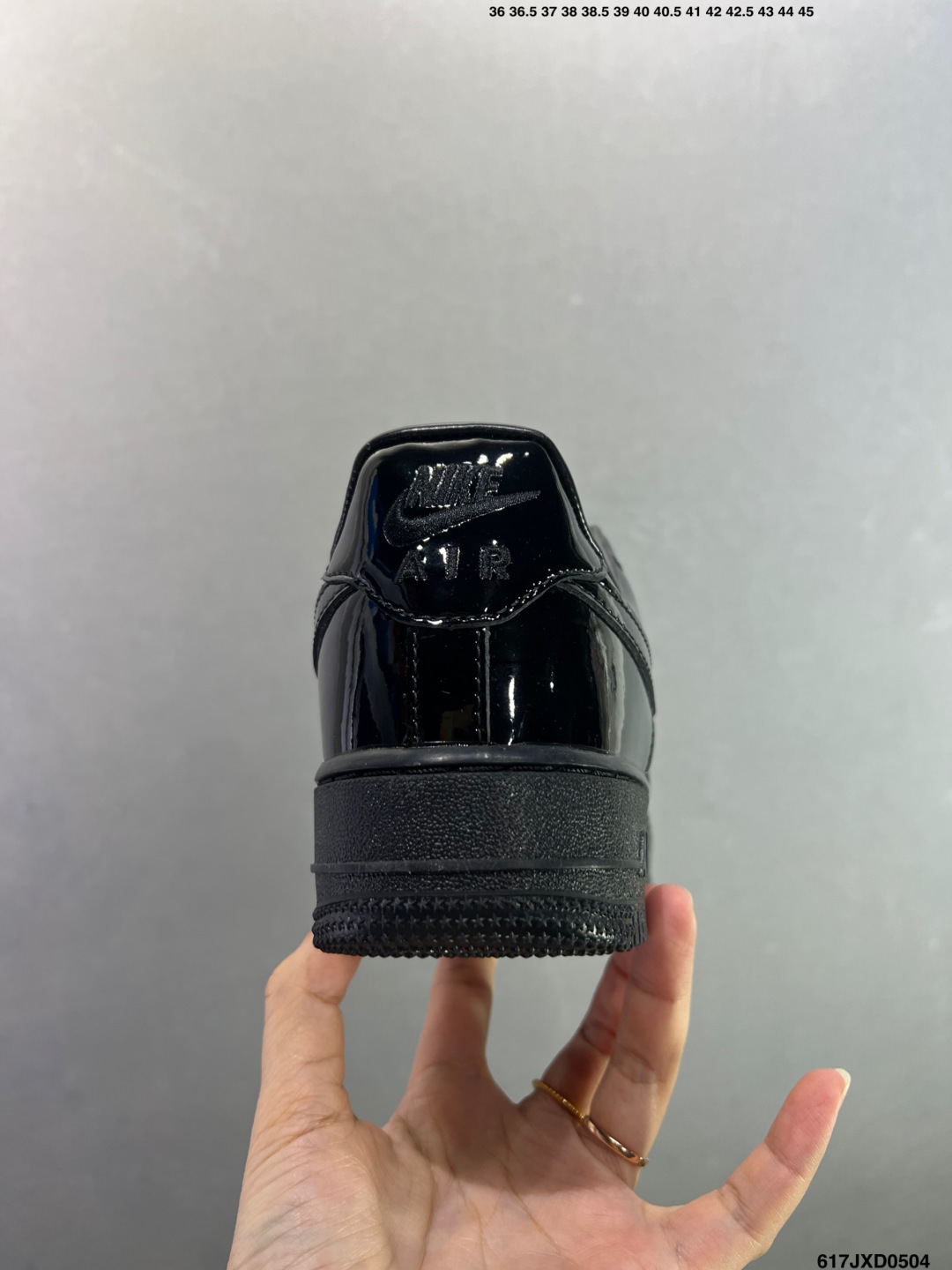 耐克Nike Air Force 1’07空军一号低帮百搭休闲运动板鞋 IV2857-100-Top High Quatity Cheap Sneakers Fashion Clothing Clothes Bags handbags Shoes of all Brand wholesale With The best Quality And Beautiful Price from China Factory Chinese suppliers wholesaler seller 耐克Nike Air Force 1’07空军一号低帮百搭休闲运动板鞋 IV2857-100