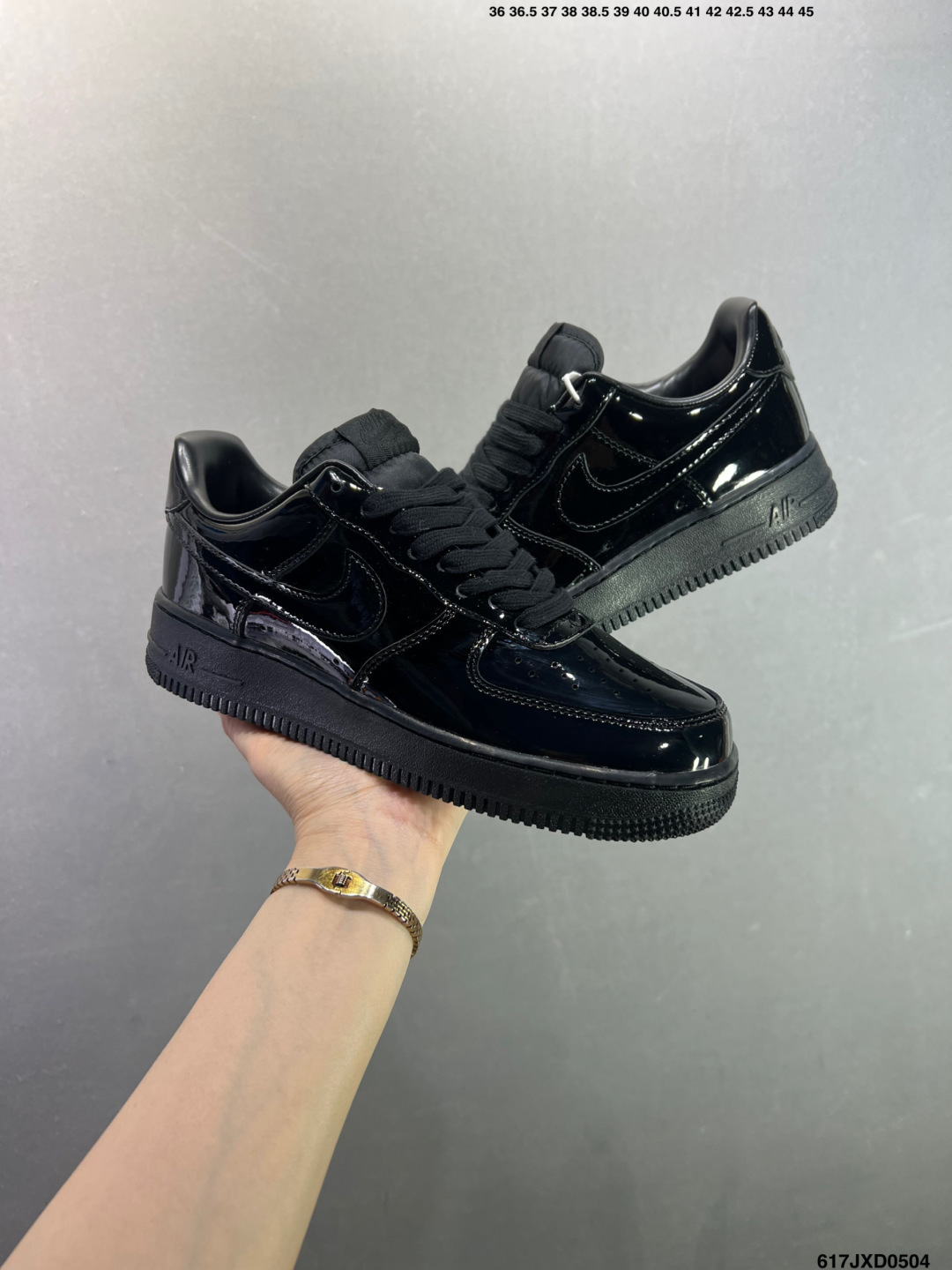 耐克Nike Air Force 1’07空军一号低帮百搭休闲运动板鞋 IV2857-100-Top High Quatity Cheap Sneakers Fashion Clothing Clothes Bags handbags Shoes of all Brand wholesale With The best Quality And Beautiful Price from China Factory Chinese suppliers wholesaler seller 耐克Nike Air Force 1’07空军一号低帮百搭休闲运动板鞋 IV2857-100