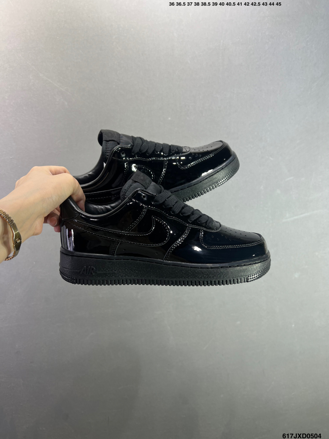 耐克Nike Air Force 1’07空军一号低帮百搭休闲运动板鞋 IV2857-100-Top High Quatity Cheap Sneakers Fashion Clothing Clothes Bags handbags Shoes of all Brand wholesale With The best Quality And Beautiful Price from China Factory Chinese suppliers wholesaler seller 耐克Nike Air Force 1’07空军一号低帮百搭休闲运动板鞋 IV2857-100
