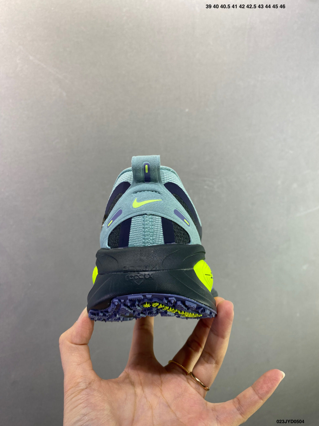 Nike VOMERO 18 轻盈跑鞋 顶级版本 Nike VOMERO 18 舒适百搭防滑耐磨 低帮 休闲跑步鞋男女同款 HQ7001-003-Top High Quatity Cheap Sneakers Fashion Clothing Clothes Bags handbags Shoes of all Brand wholesale With The best Quality And Beautiful Price from China Factory Chinese suppliers wholesaler seller Nike VOMERO 18 轻盈跑鞋 顶级版本 Nike VOMERO 18 舒适百搭防滑耐磨 低帮 休闲跑步鞋男女同款 HQ7001-003