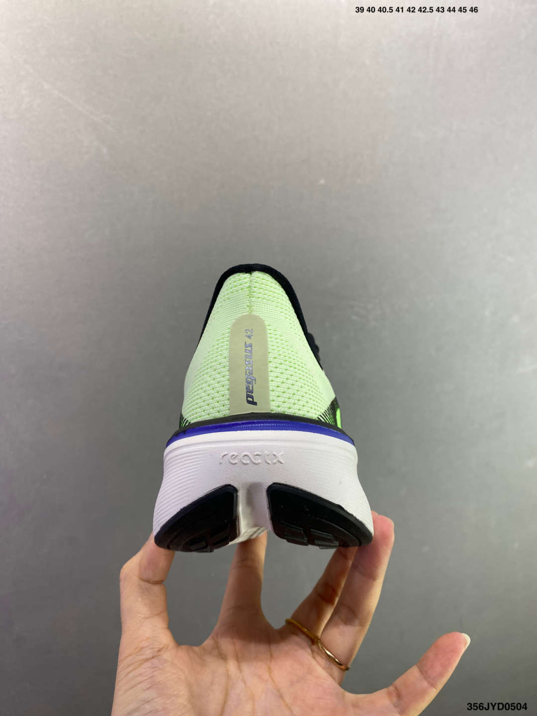 Nike Zoom Pegasus 42 登月42代 减震防滑耐磨透气 低帮跑步鞋 IB1873-702
